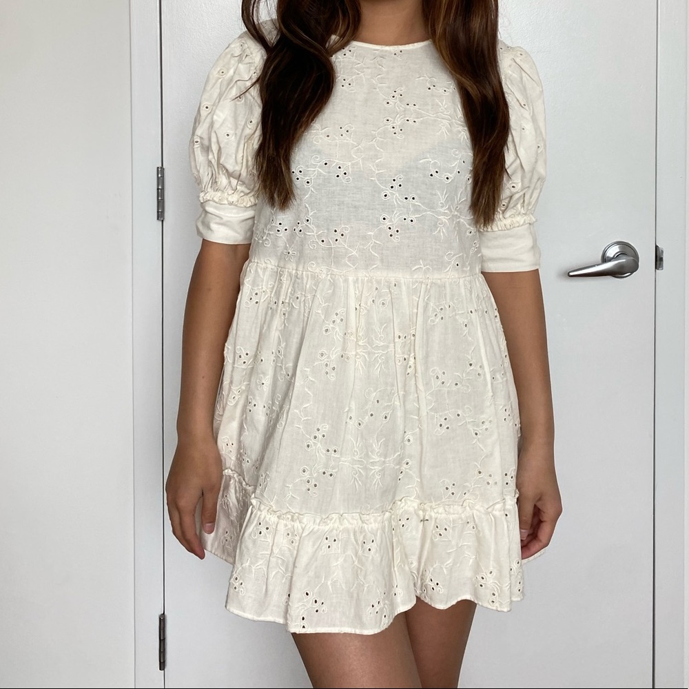 NWT Aritzia Off-White Eyelet Dress